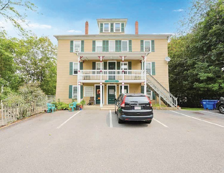 22-26 Waltham St