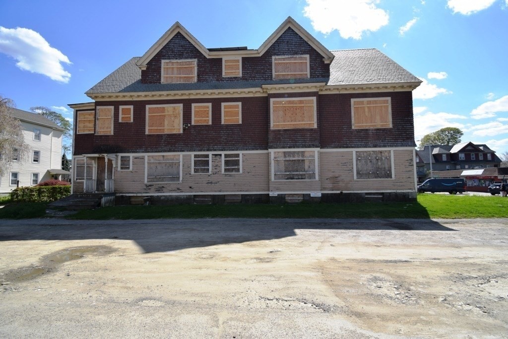 139 Vernon Street