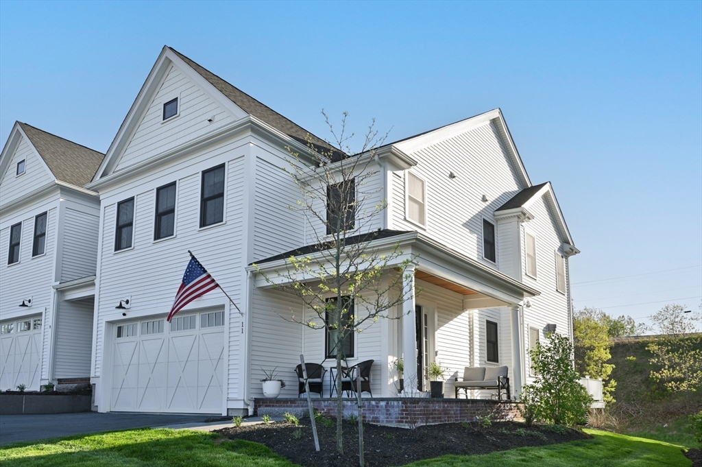 11 Bailey Pond Ln 11
