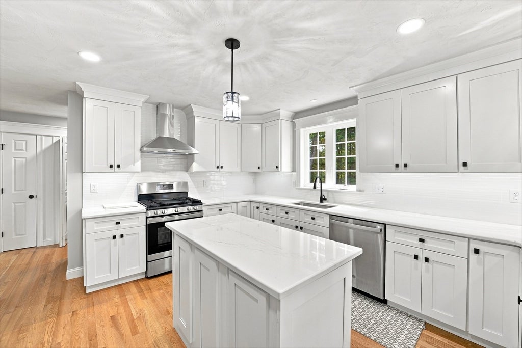 25 Greenbriar Dr, Shrewsbury, MA, 25 Greenbriar Dr, Shrewsbury, MA Photo #12
