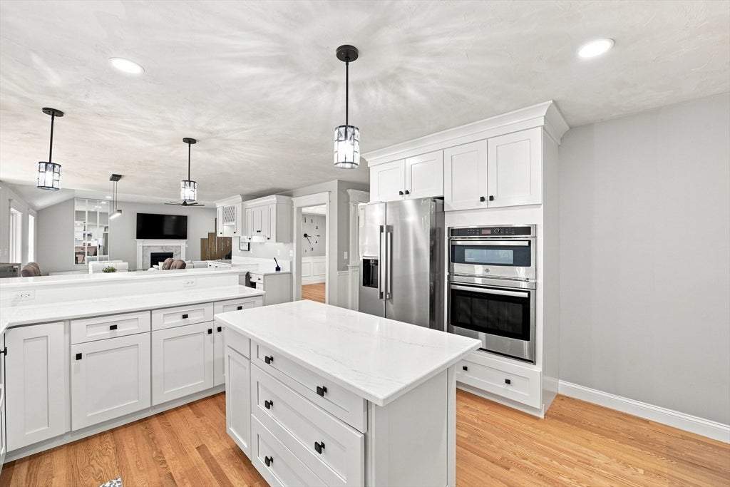 25 Greenbriar Dr, Shrewsbury, MA, 25 Greenbriar Dr, Shrewsbury, MA Photo #10