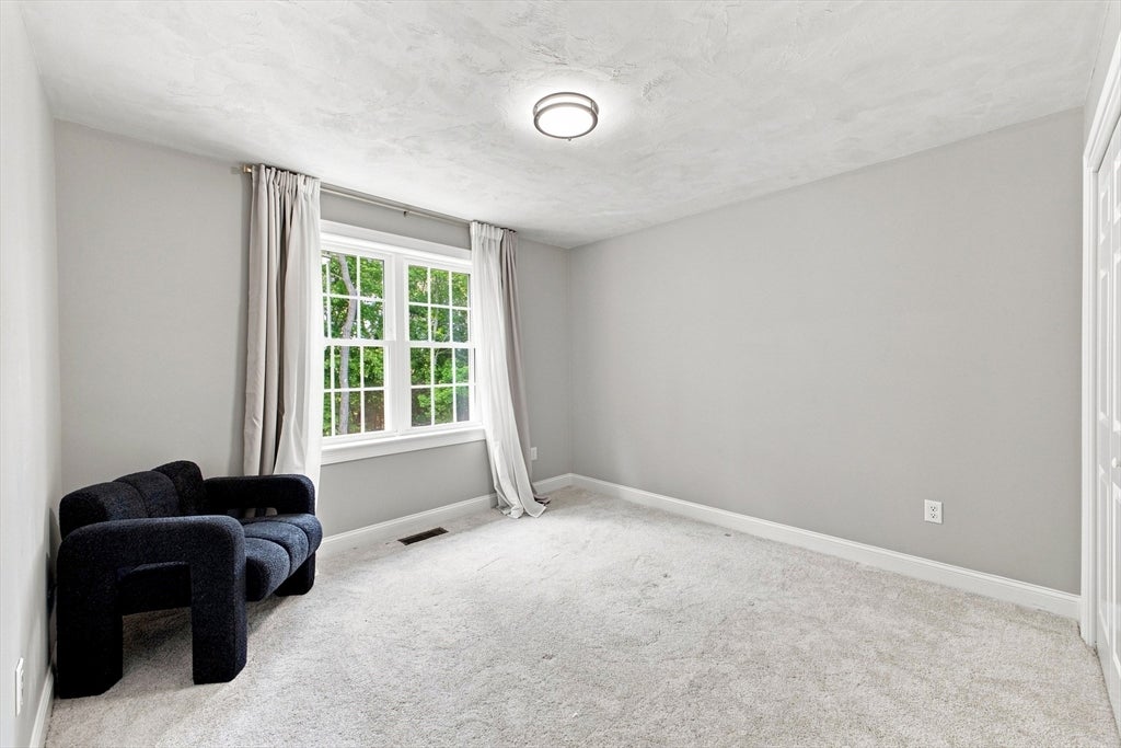 25 Greenbriar Dr, Shrewsbury, MA, 25 Greenbriar Dr, Shrewsbury, MA Photo #18