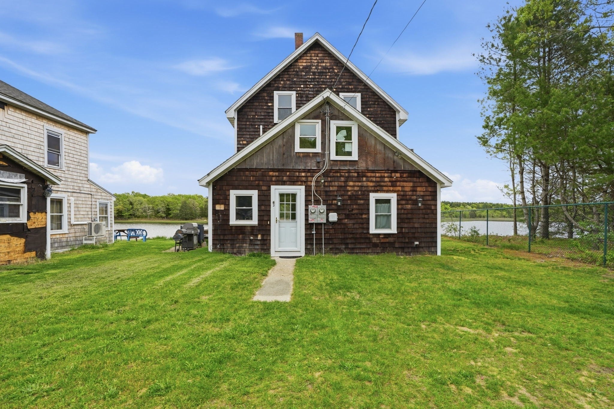 63 Oakdale Ave, Marion MA 02738