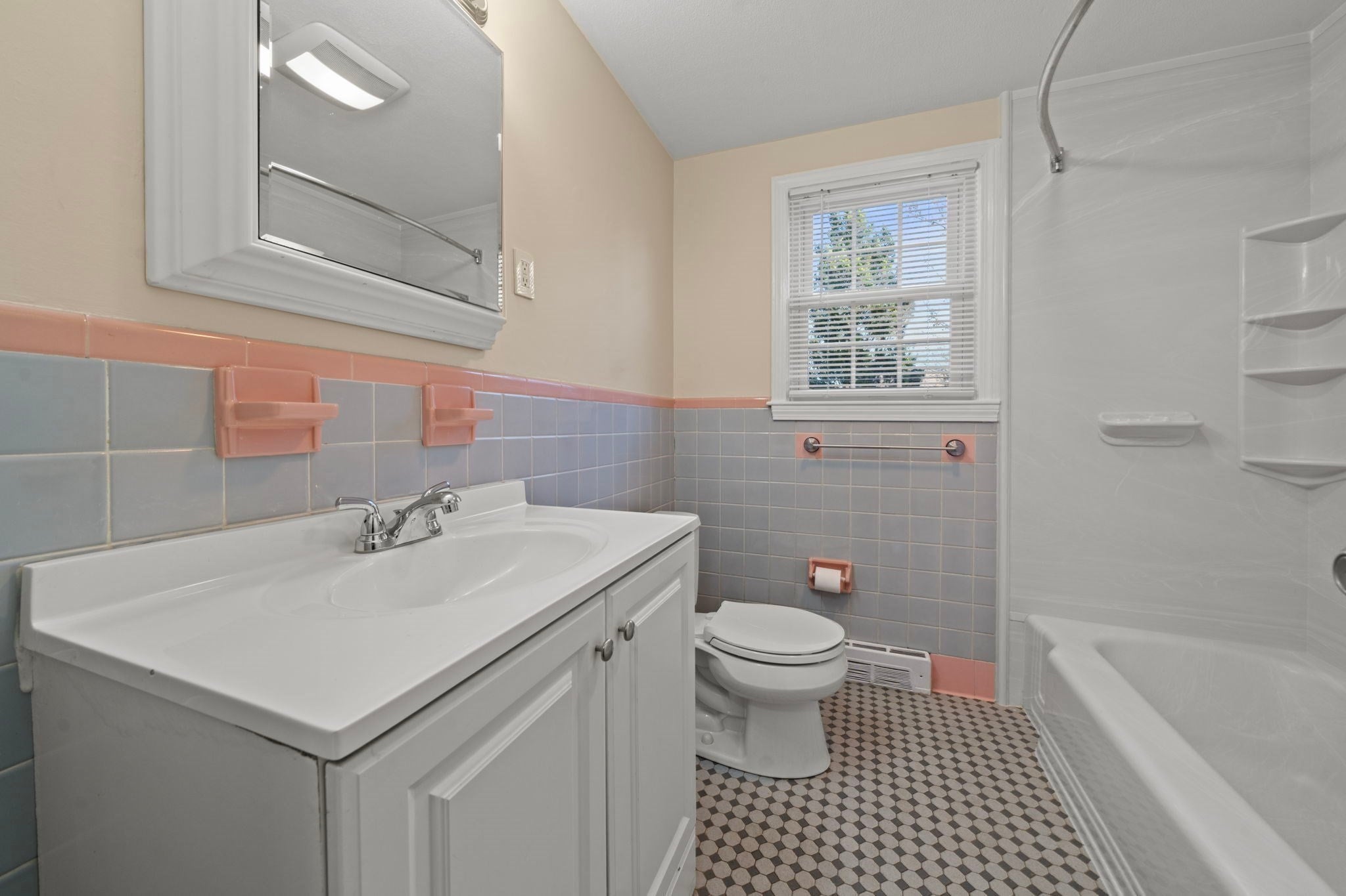 13 Gregg Street, Woburn, MA, 13 Gregg Street, Woburn, MA Photo #24