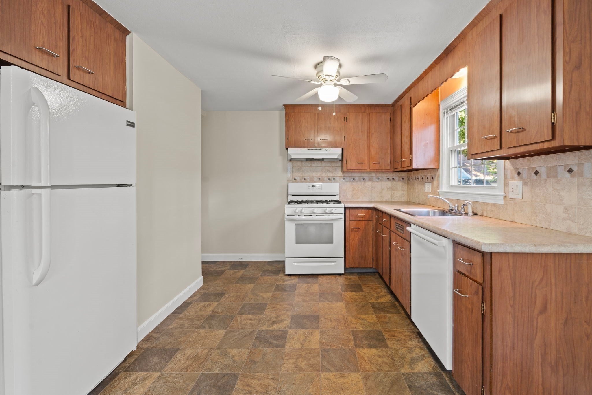 13 Gregg Street, Woburn, MA, 13 Gregg Street, Woburn, MA Photo #21