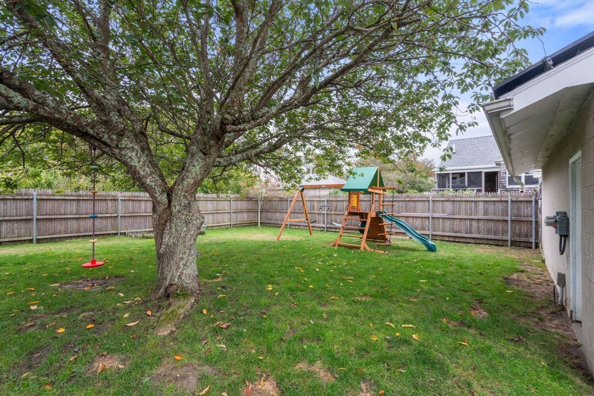 519 Kirby Street, New Bedford, MA, 519 Kirby Street, New Bedford, MA Photo #31