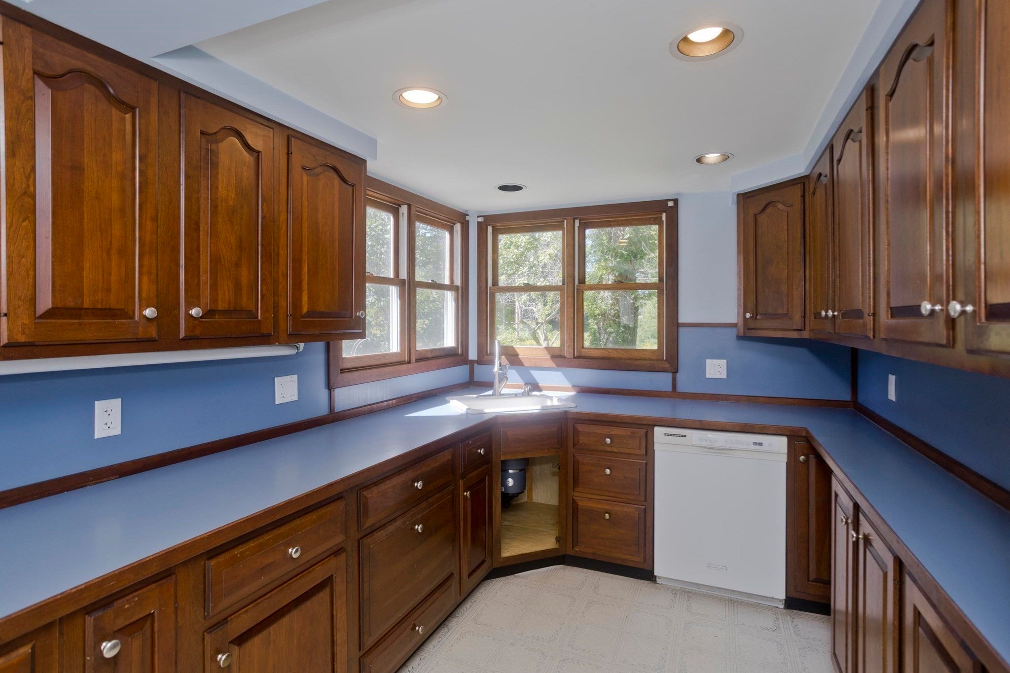 54 Ryan Rd, Northampton, MA Photo #5