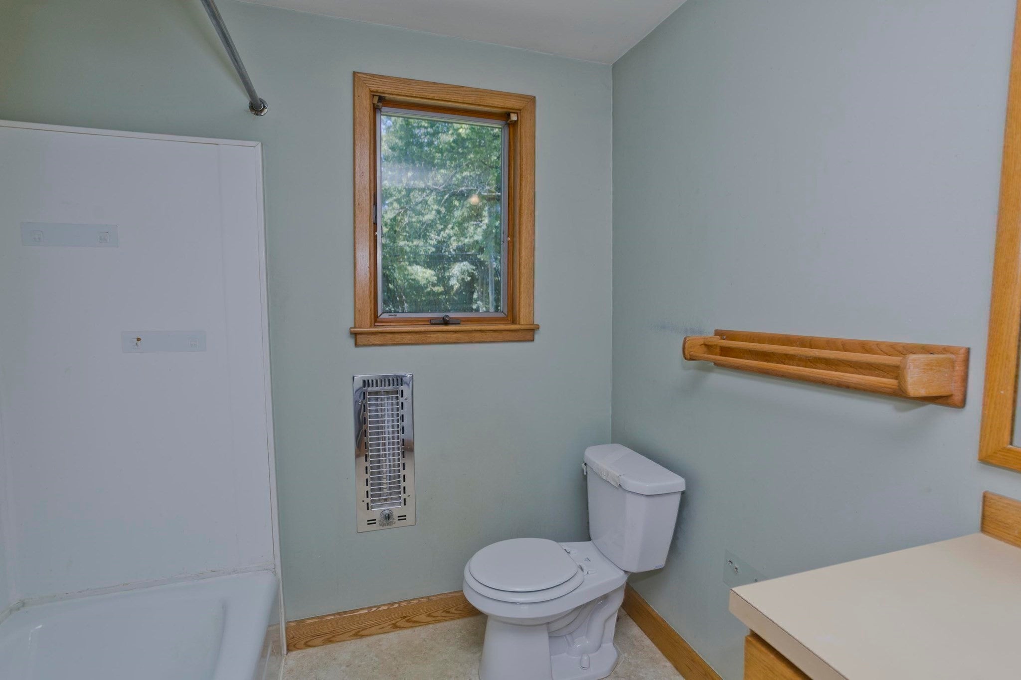 54 Ryan Rd, Northampton, MA Photo #20