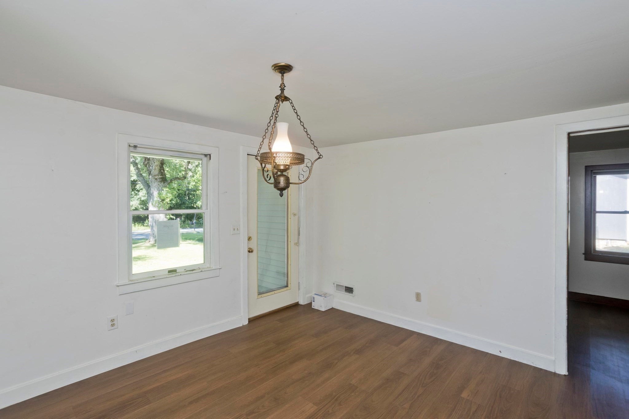 54 Ryan Rd, Northampton, MA Photo #15