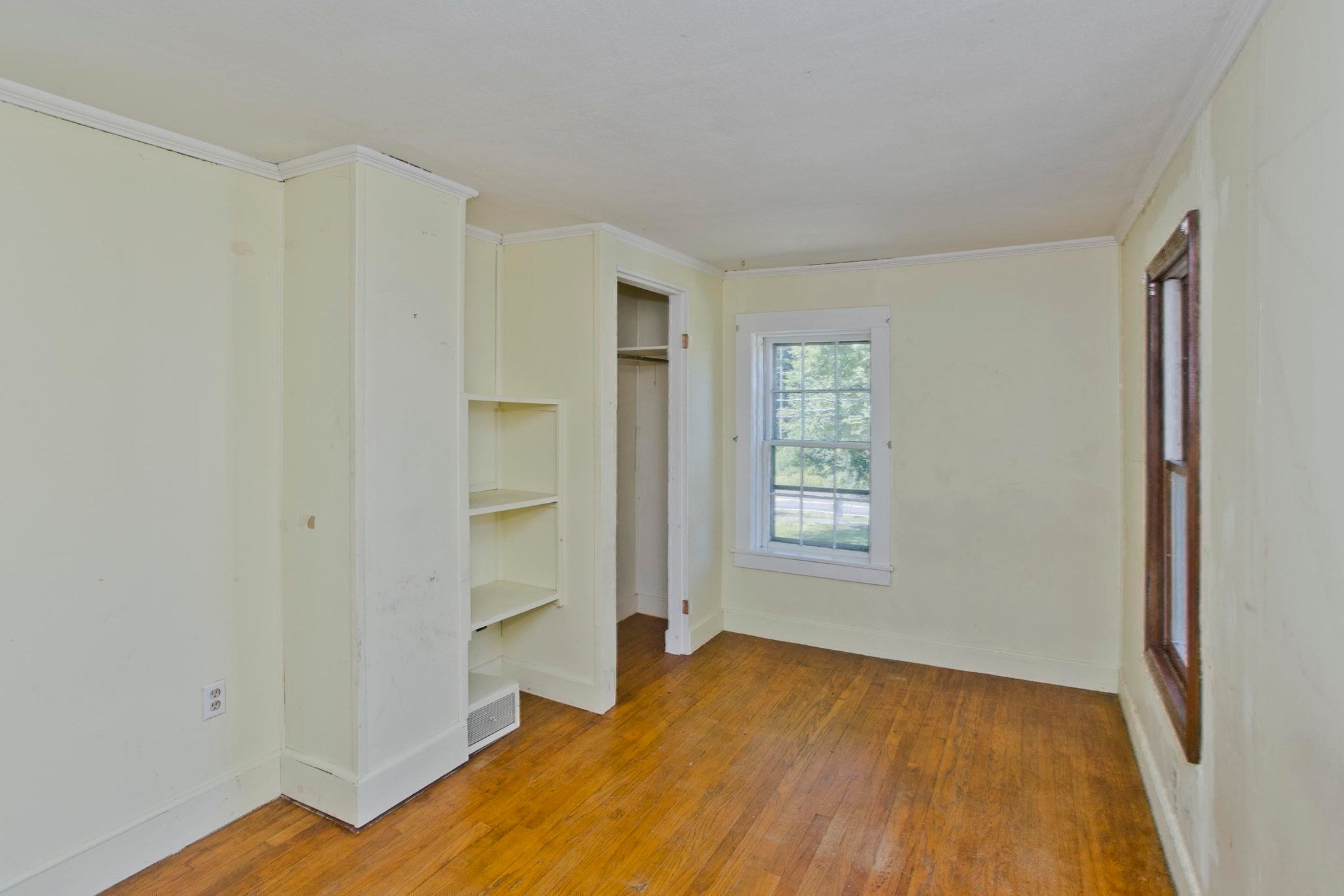 54 Ryan Rd, Northampton, MA Photo #26