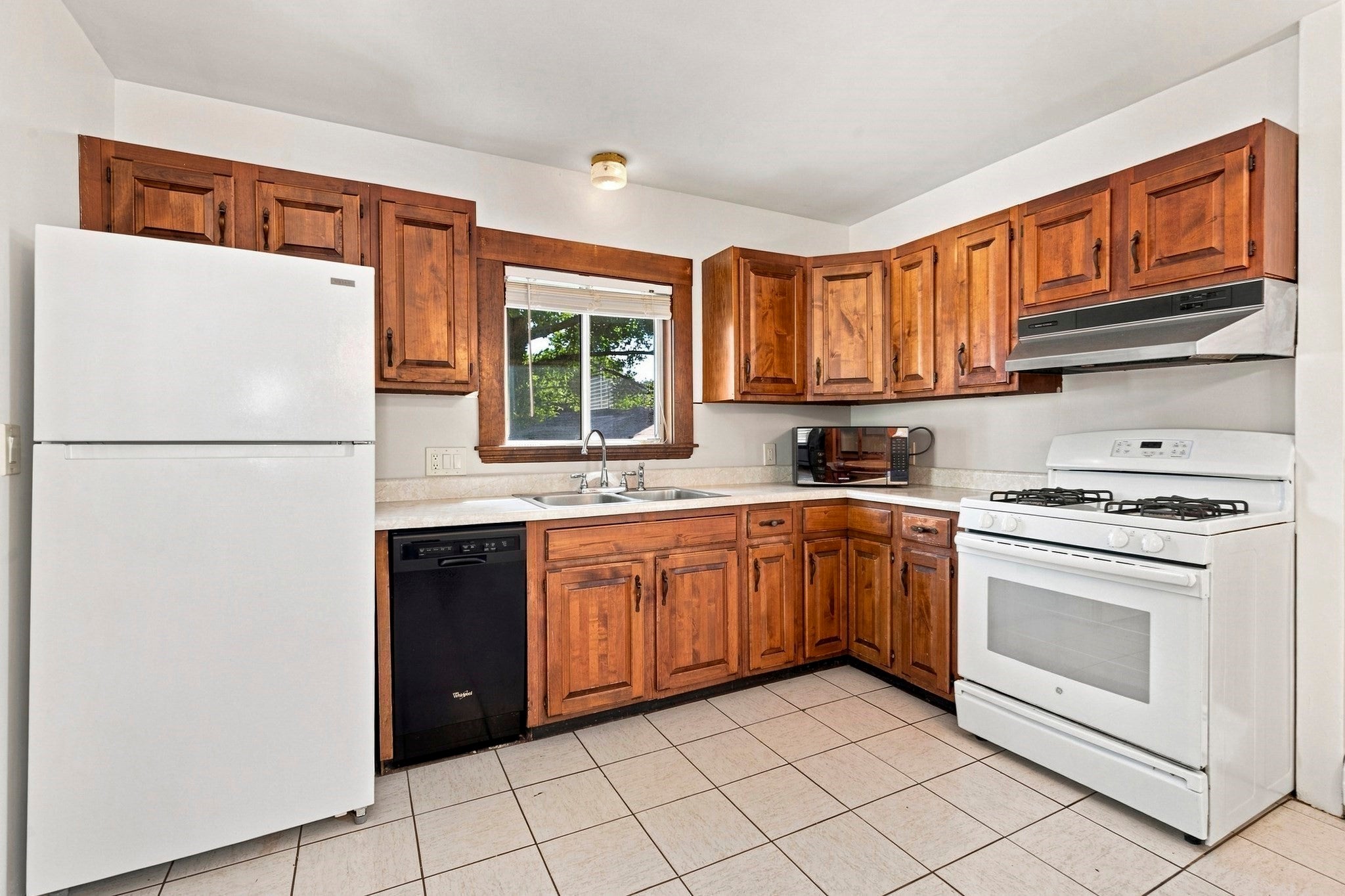 9 Gregg St, Beverly, MA, 9 Gregg St, Beverly, MA Photo #25
