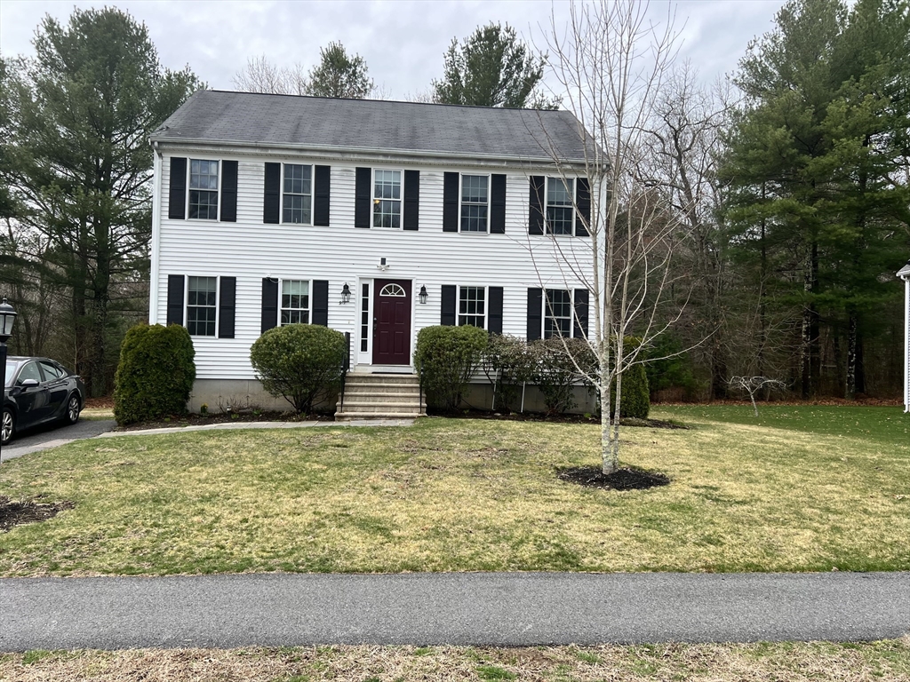 917 Dighton Woods Cir