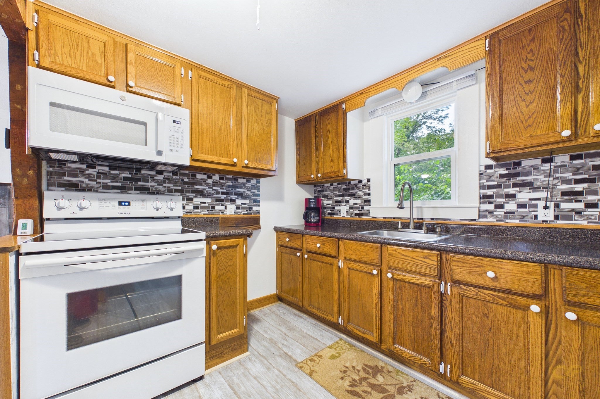568 Berkley St, Berkley, MA Photo #14
