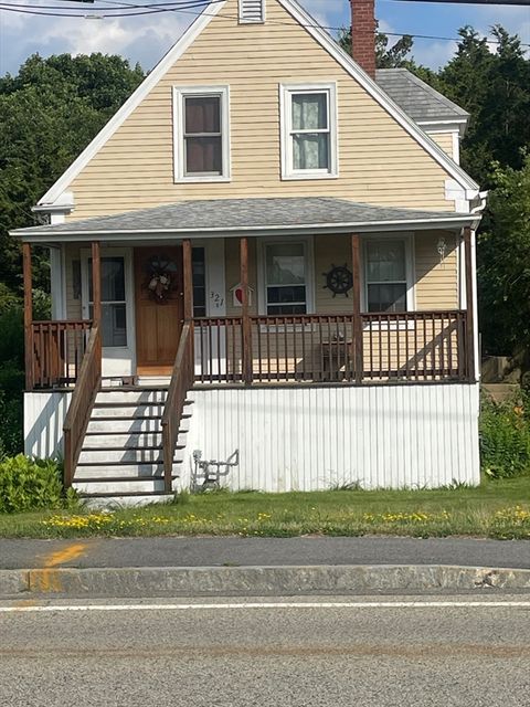 321 Rockland St Hingham MA 02043