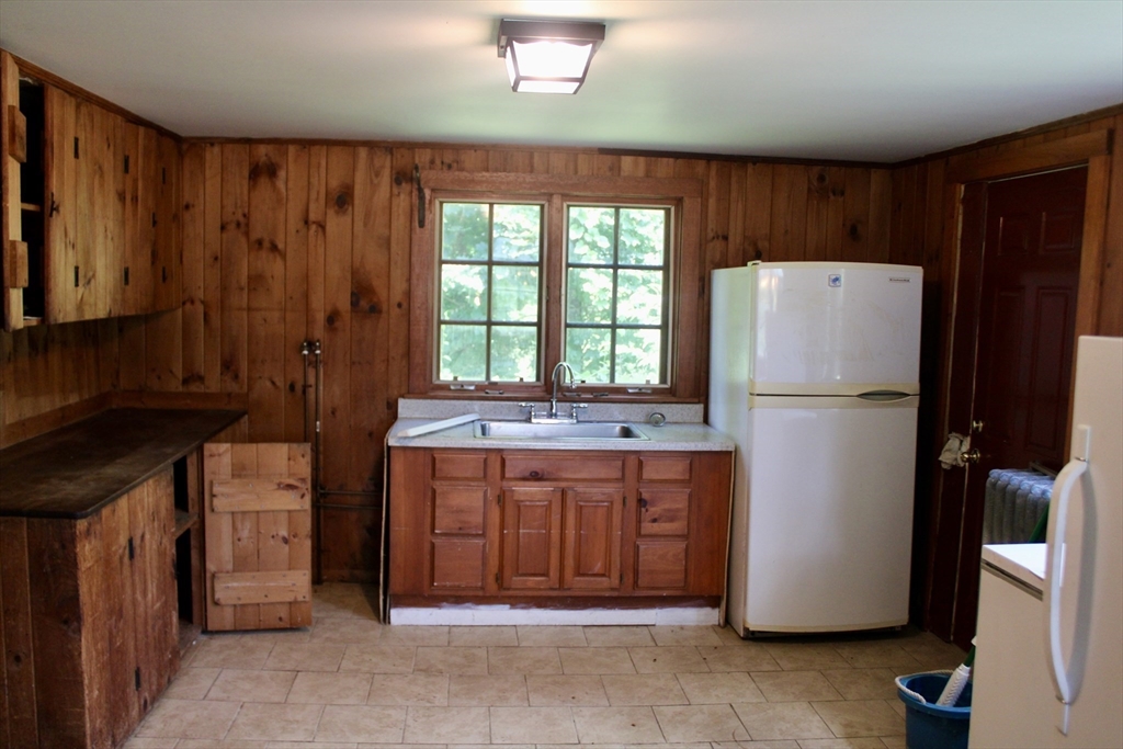727 Brattleboro Rd