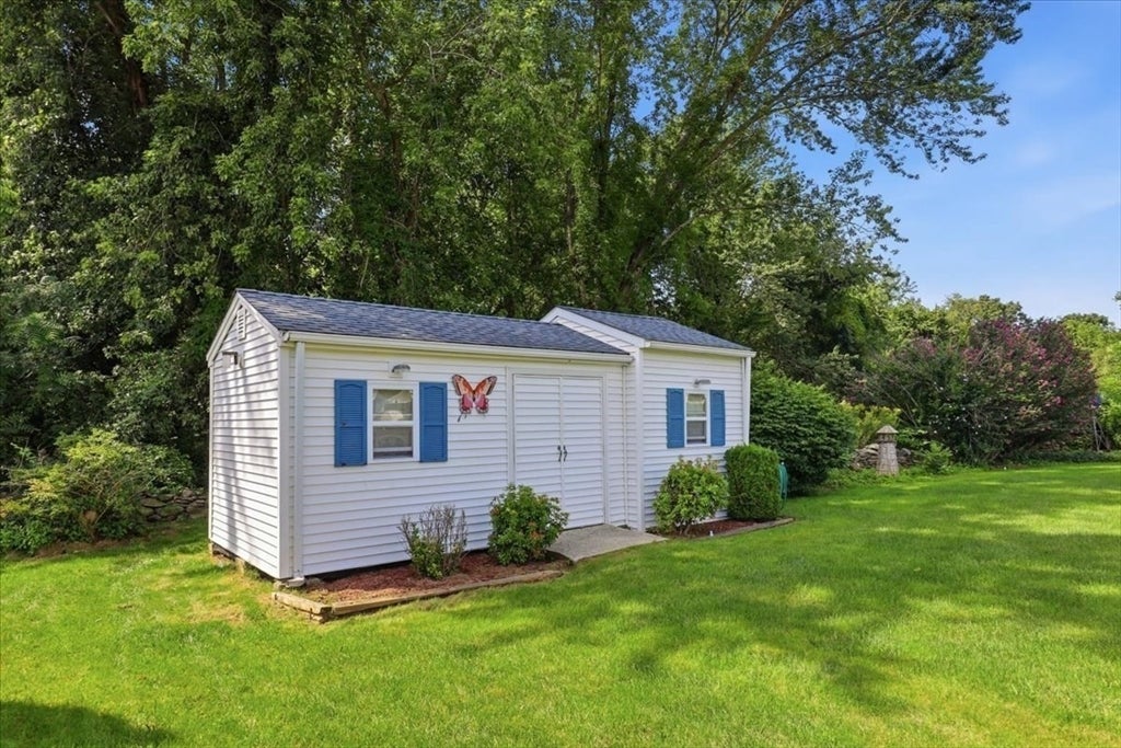 18 Picard Court, Swansea, MA Photo #38