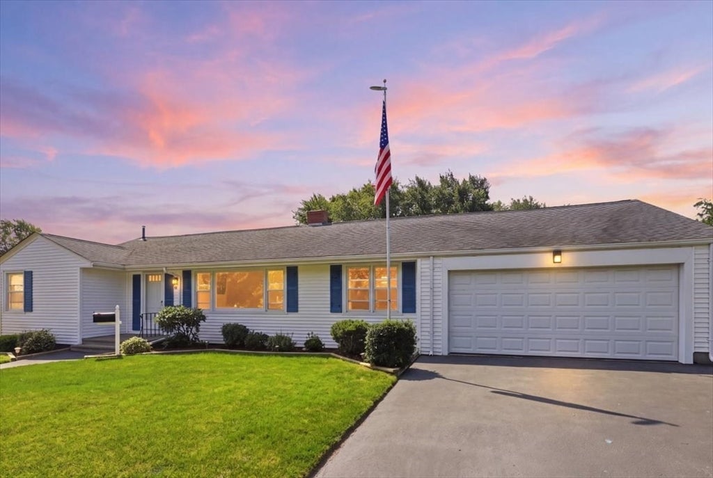 18 Picard Court, Swansea, MA Photo #2
