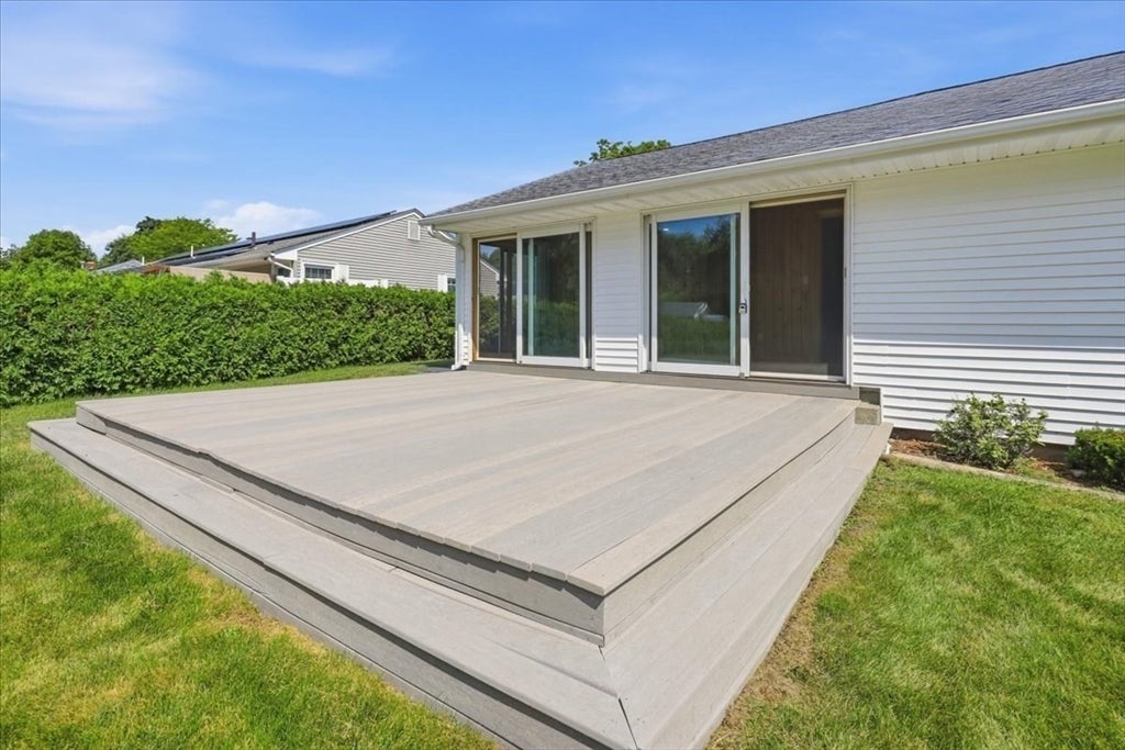 18 Picard Court, Swansea, MA Photo #13