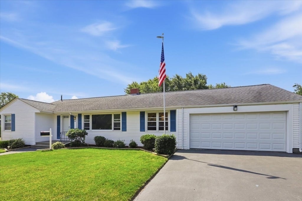 Photo of 18 Picard Court, Swansea, MA