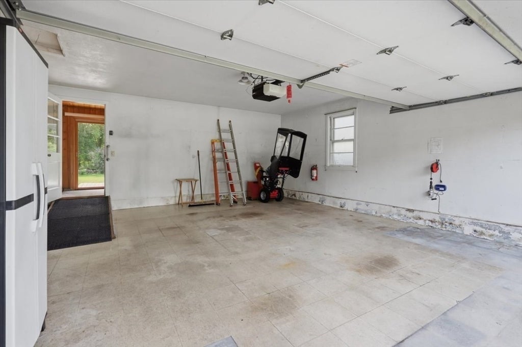 18 Picard Court, Swansea, MA Photo #30