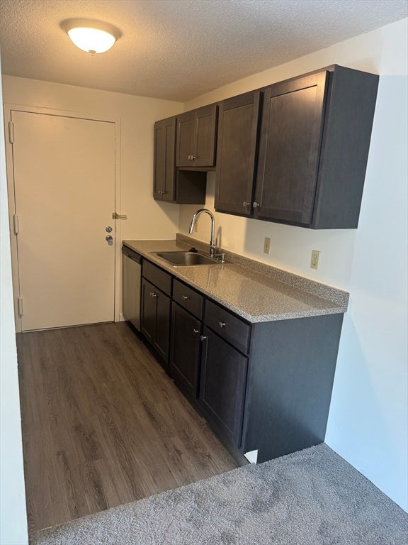 17 Village Rock Lane #23, Natick, MA, 17 Village Rock Lane #23, Natick, MA Photo #4