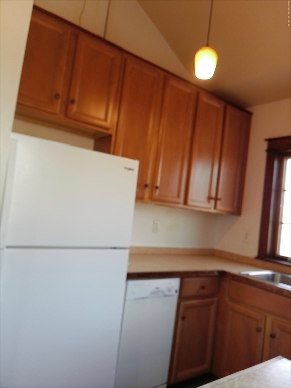5 Nemasket Street 2