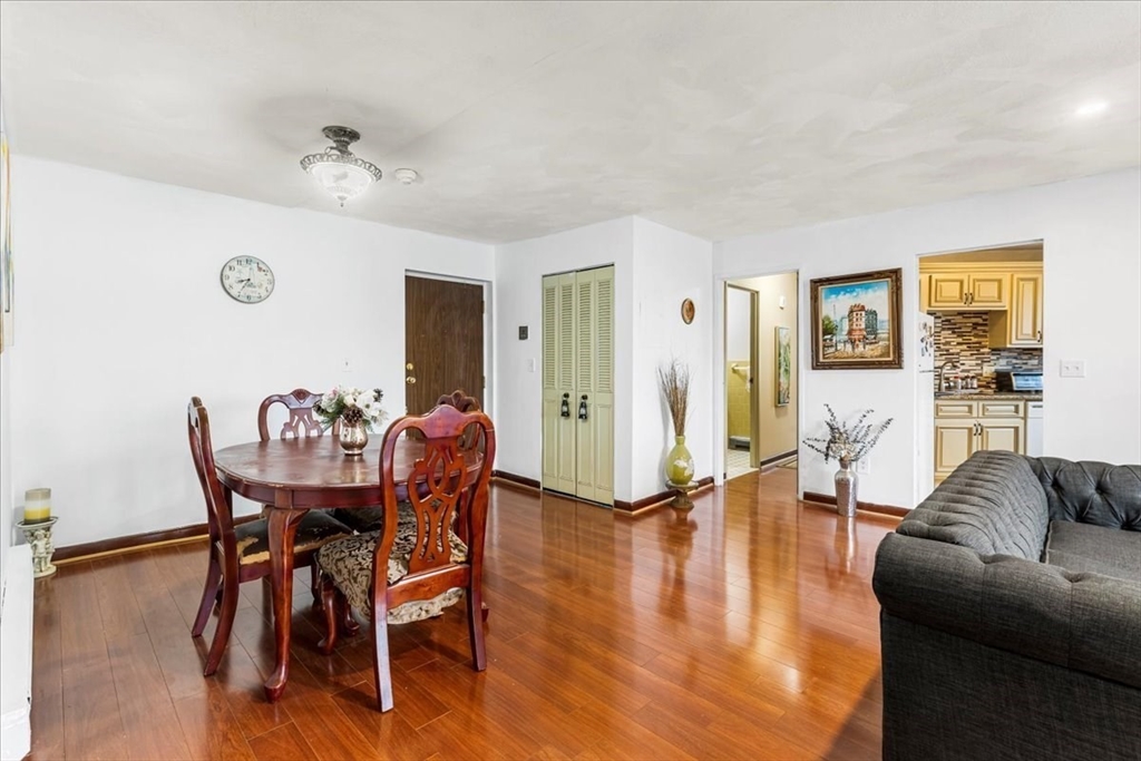 215 Thomas Burgin Pkwy H13