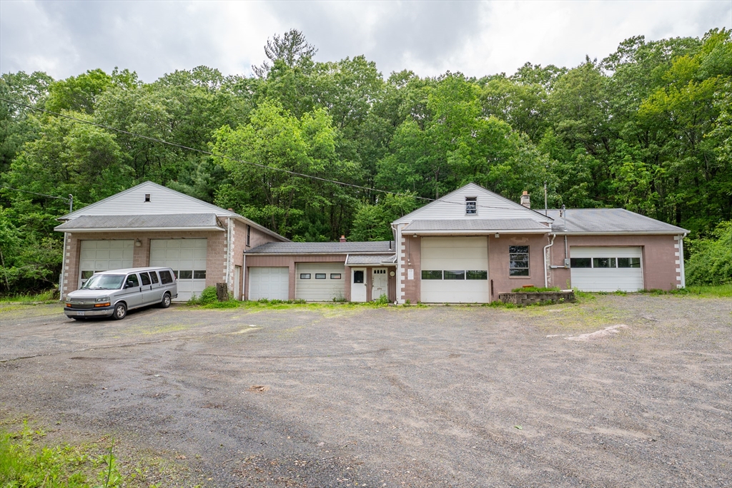 Southwick, Massachusetts 01077, United States, ,Commercial,Active,151216