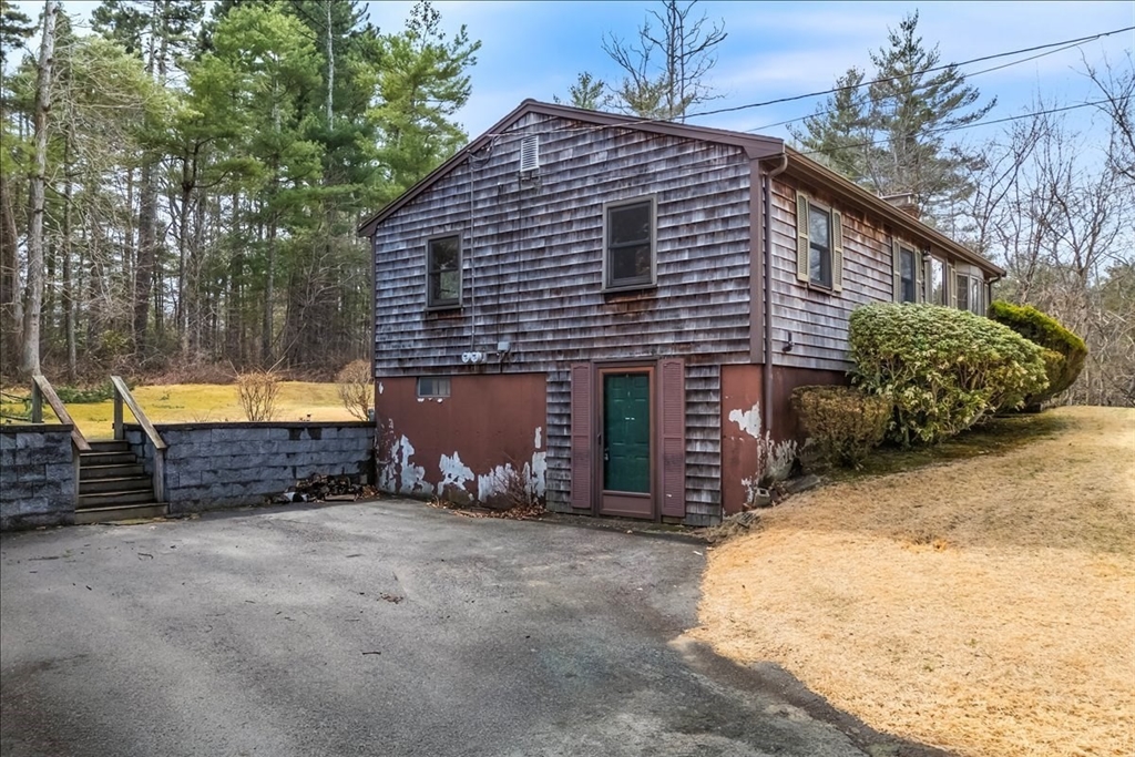 88 Plymouth St