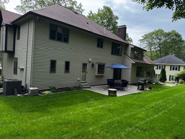 15 Saxon Ln