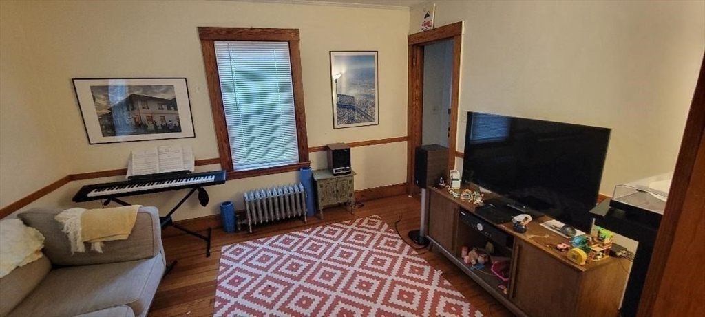10-12 Brookway Rd #1, Boston, MA Photo #4