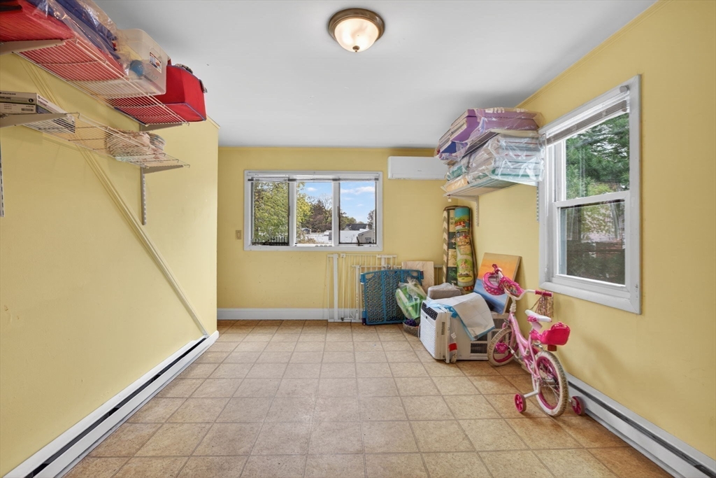 8 Essex St, Swampscott, MA Photo #9