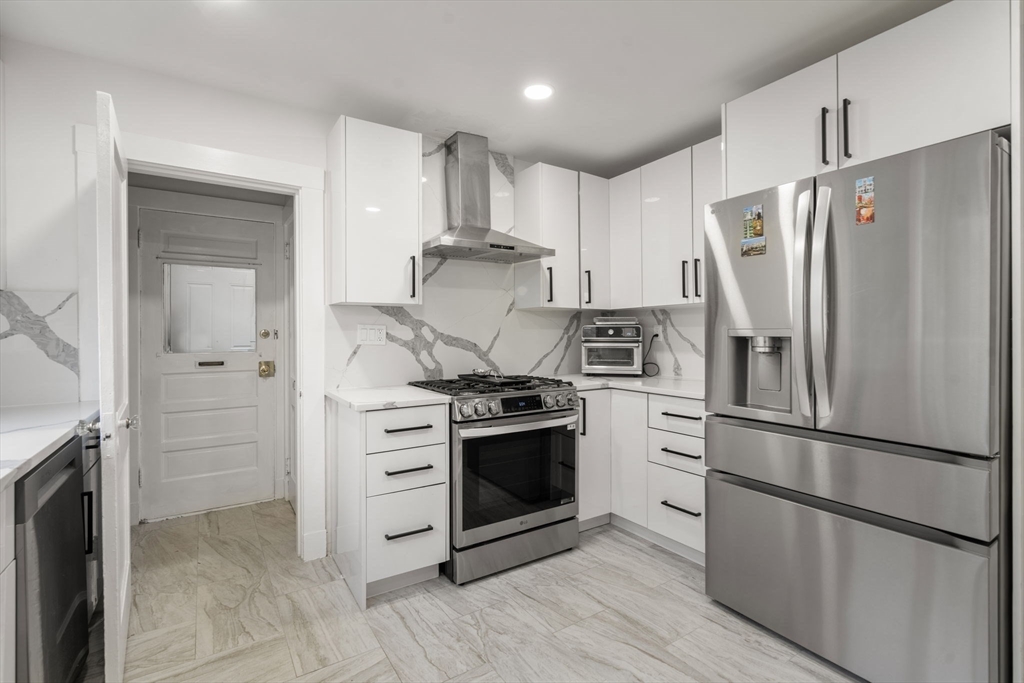 56-58 Edgecliff Rd