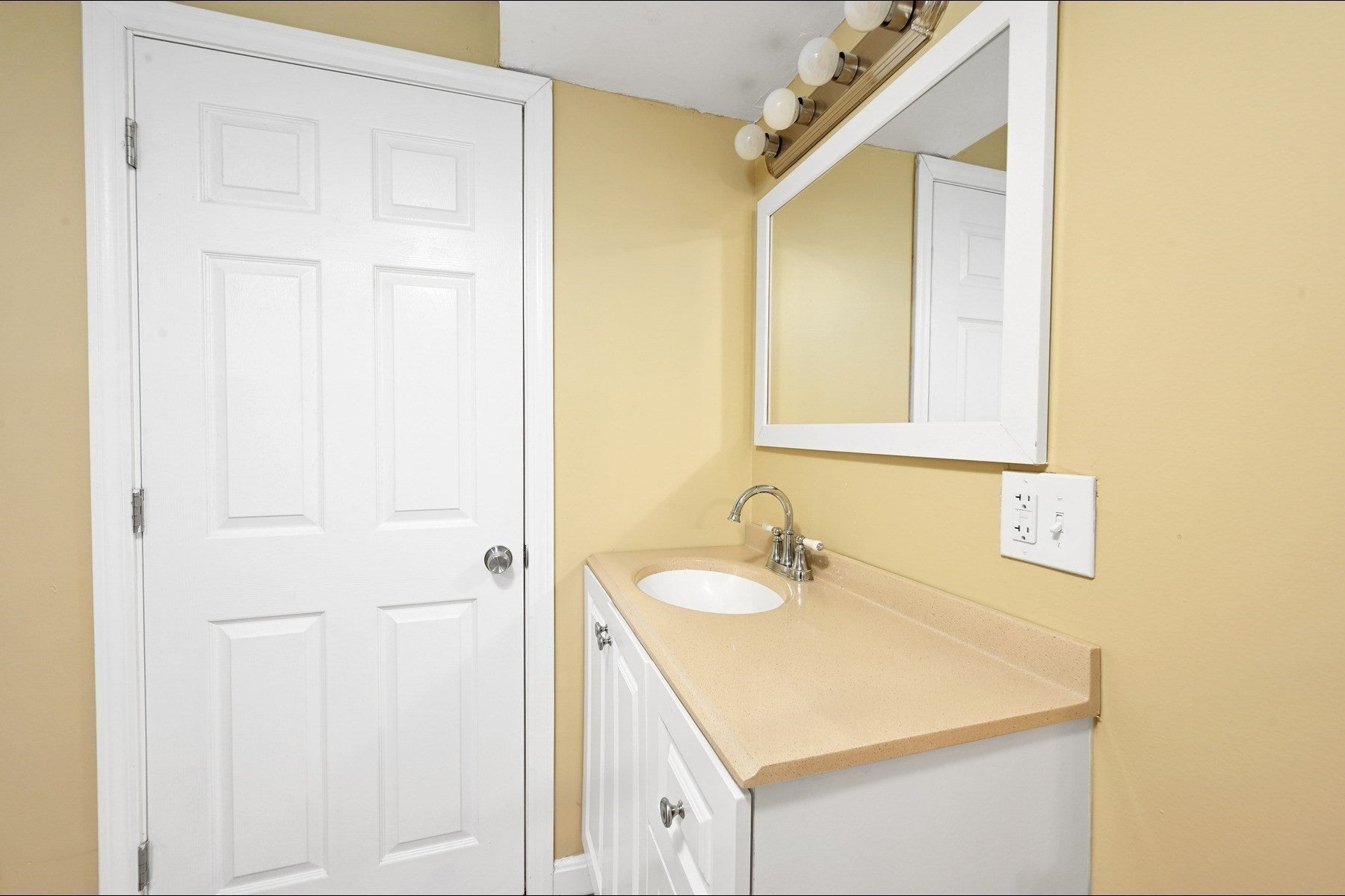 55 Surrey Ln #55, East Bridgewater, MA, 55 Surrey Ln #55, East Bridgewater, MA Photo #31