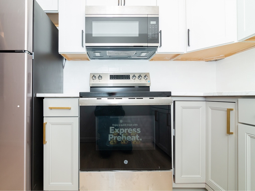 137 Winthrop St 12A