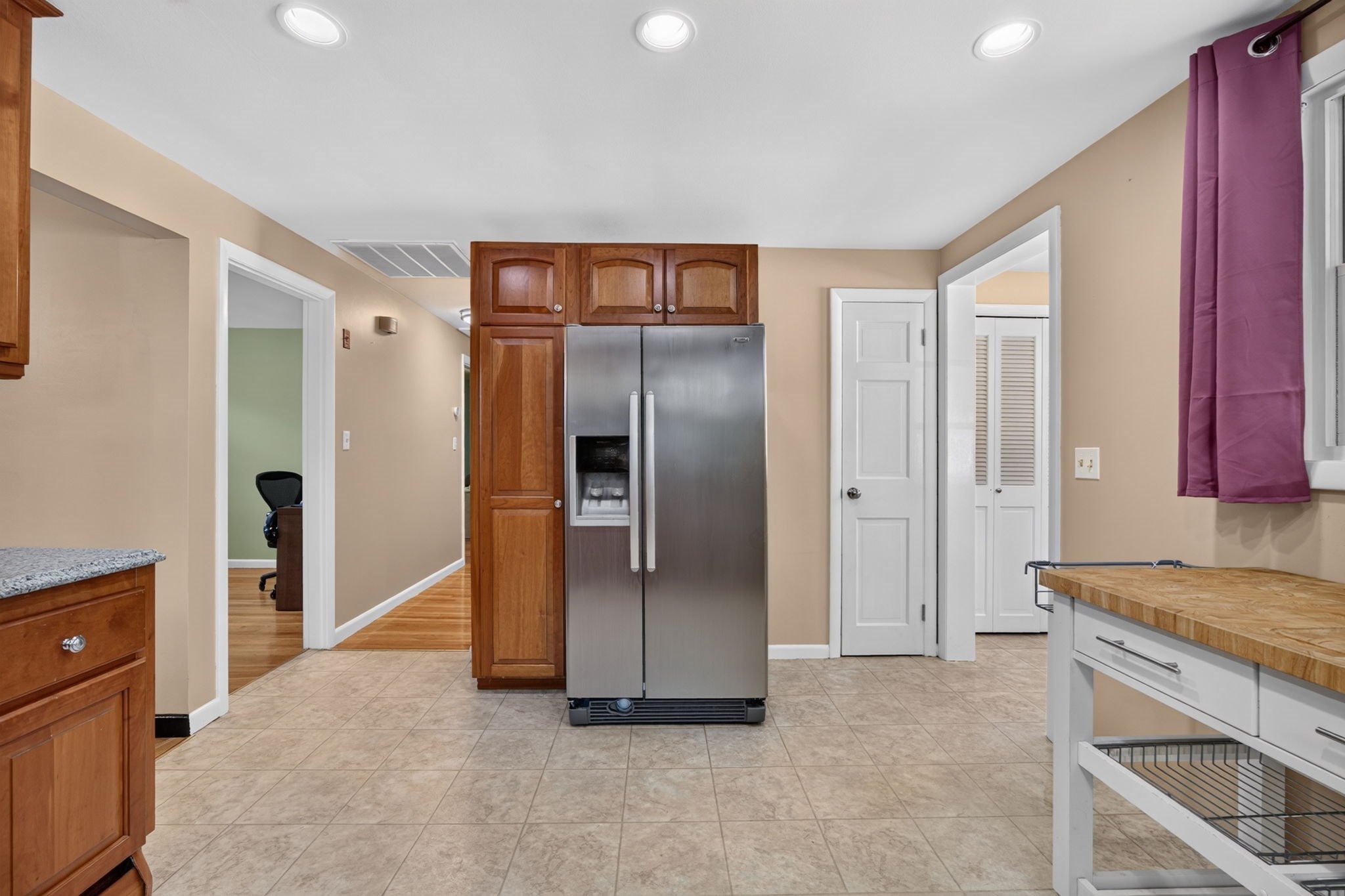23 Birch Rd, Waltham, MA Photo #9