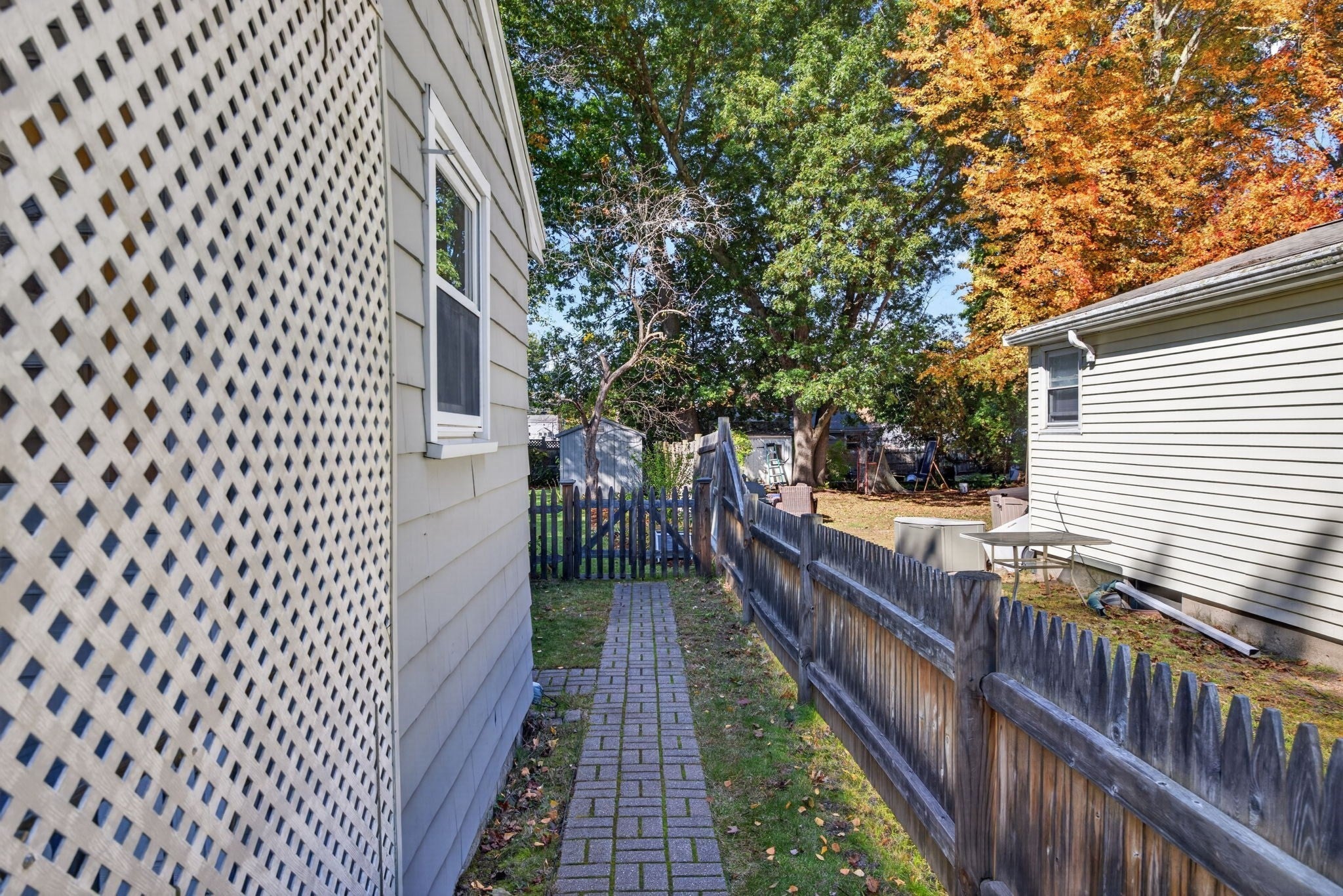 23 Birch Rd, Waltham, MA Photo #42