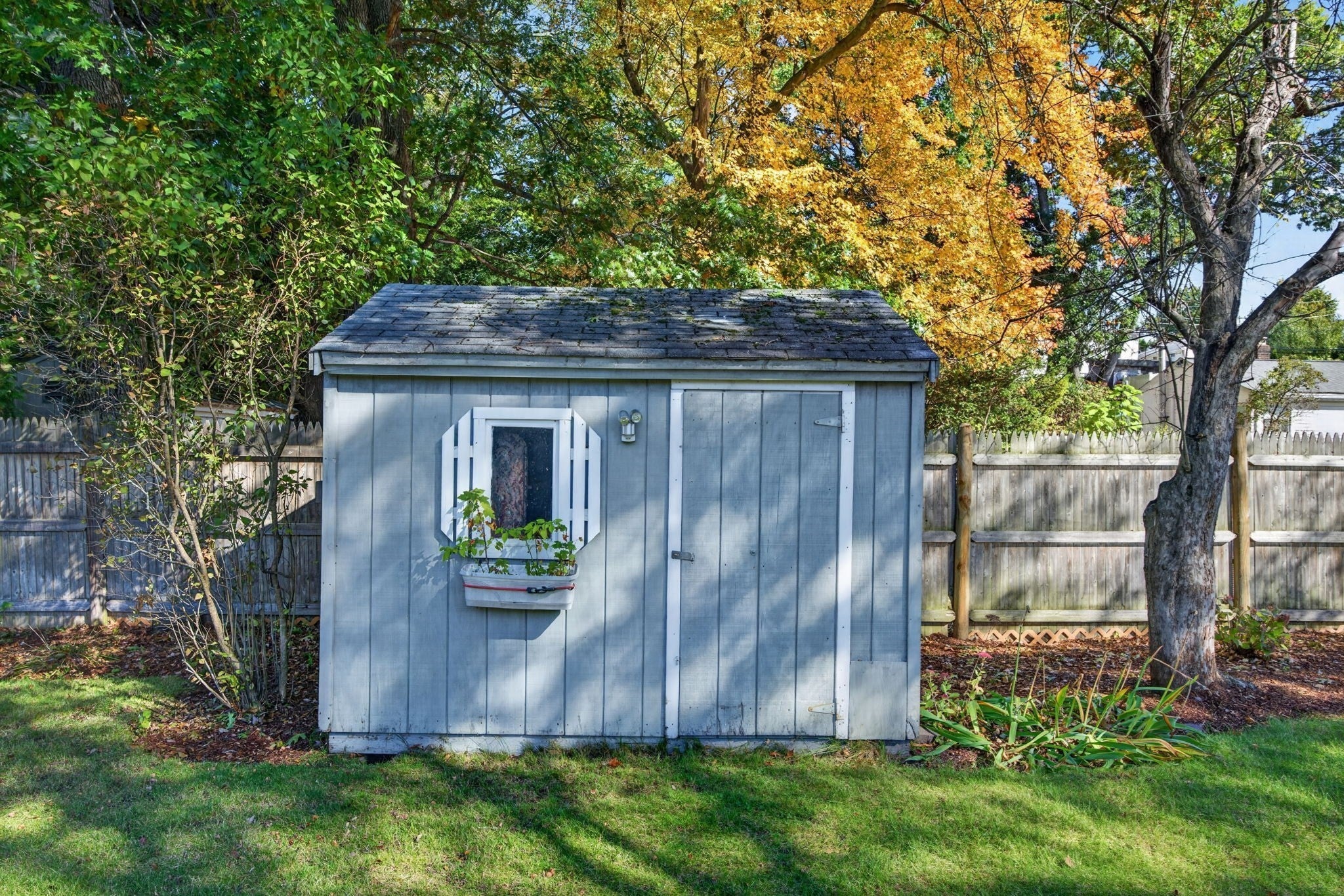 23 Birch Rd, Waltham, MA Photo #39