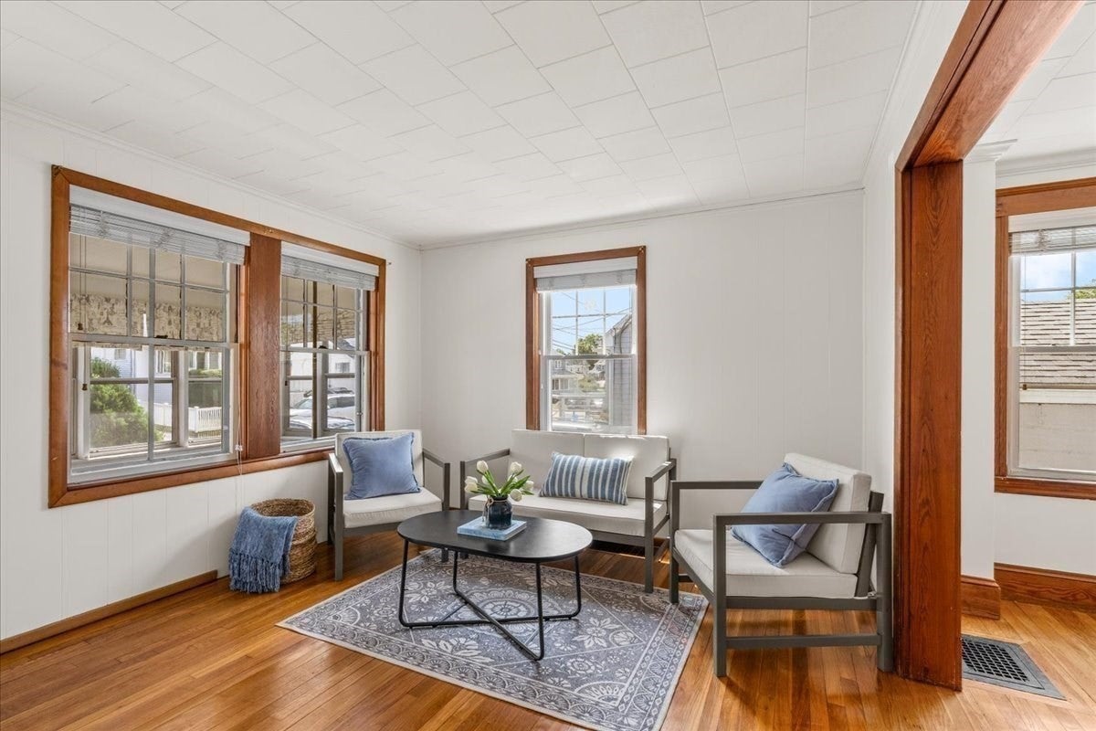 22-24 Leonard Rd, Weymouth, MA Photo #3