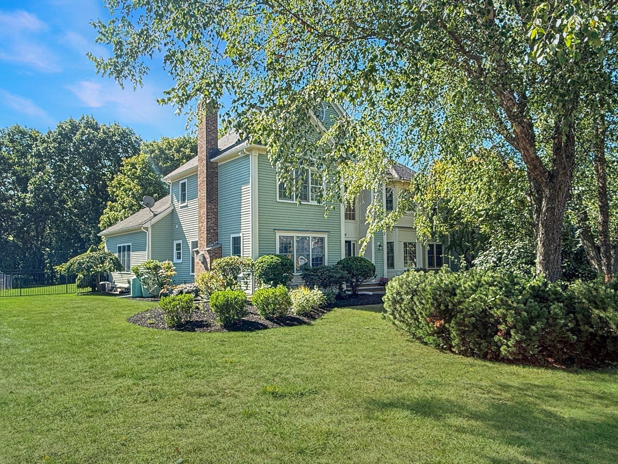97 Windkist Farm Rd, North Andover, MA, 97 Windkist Farm Rd, North Andover, MA Photo #42