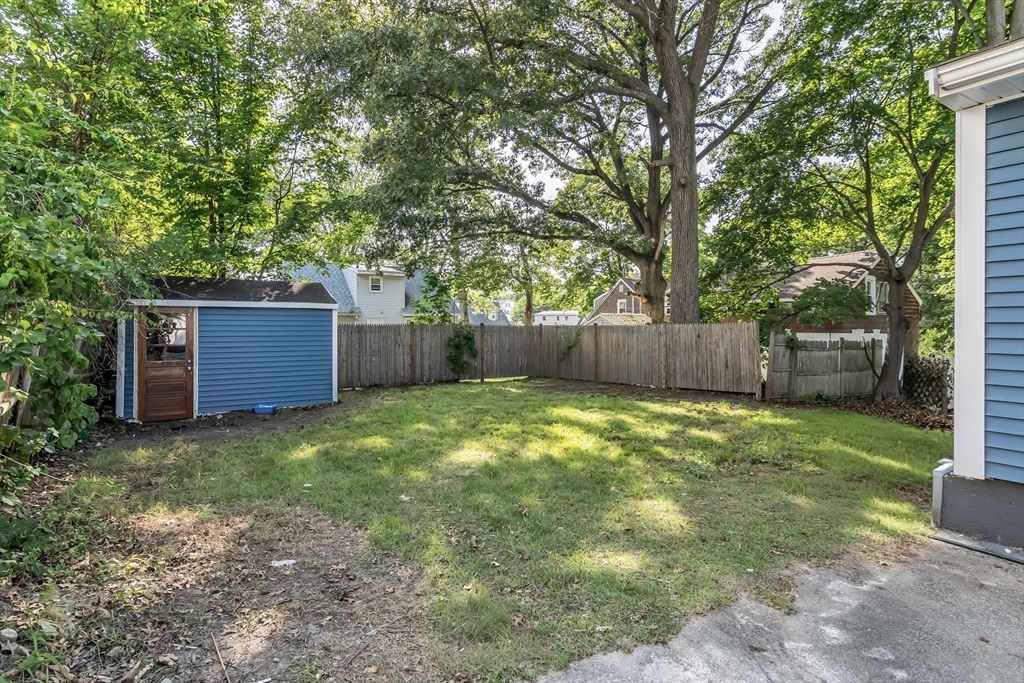 7-B Stevens St