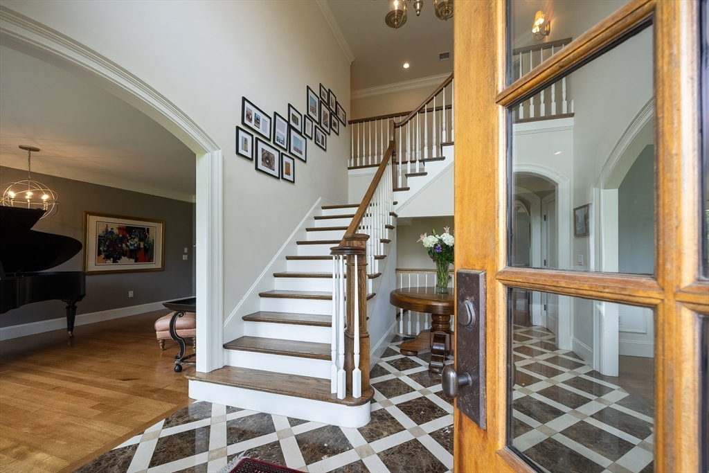 5 Copperbeech Circle