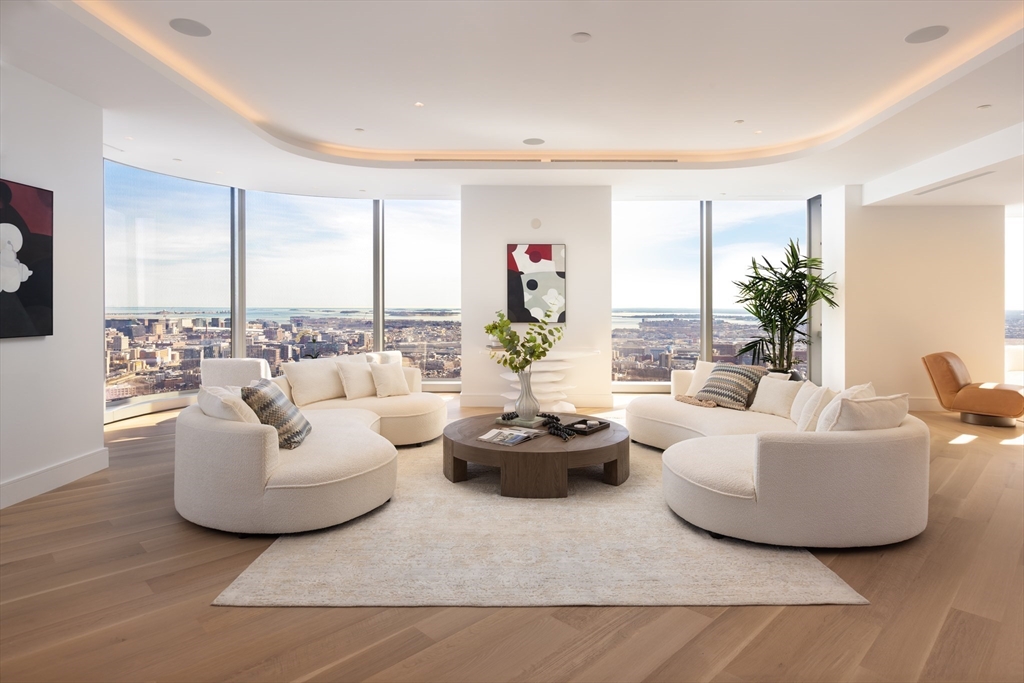 1 Dalton St 4602