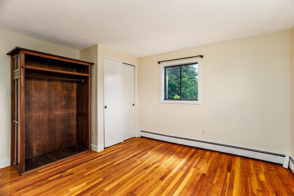 108 East Main Street 10