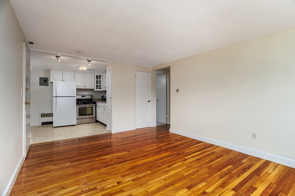 108 East Main Street 10