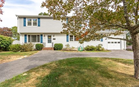 34 Barry Avenue Somerset MA 02726