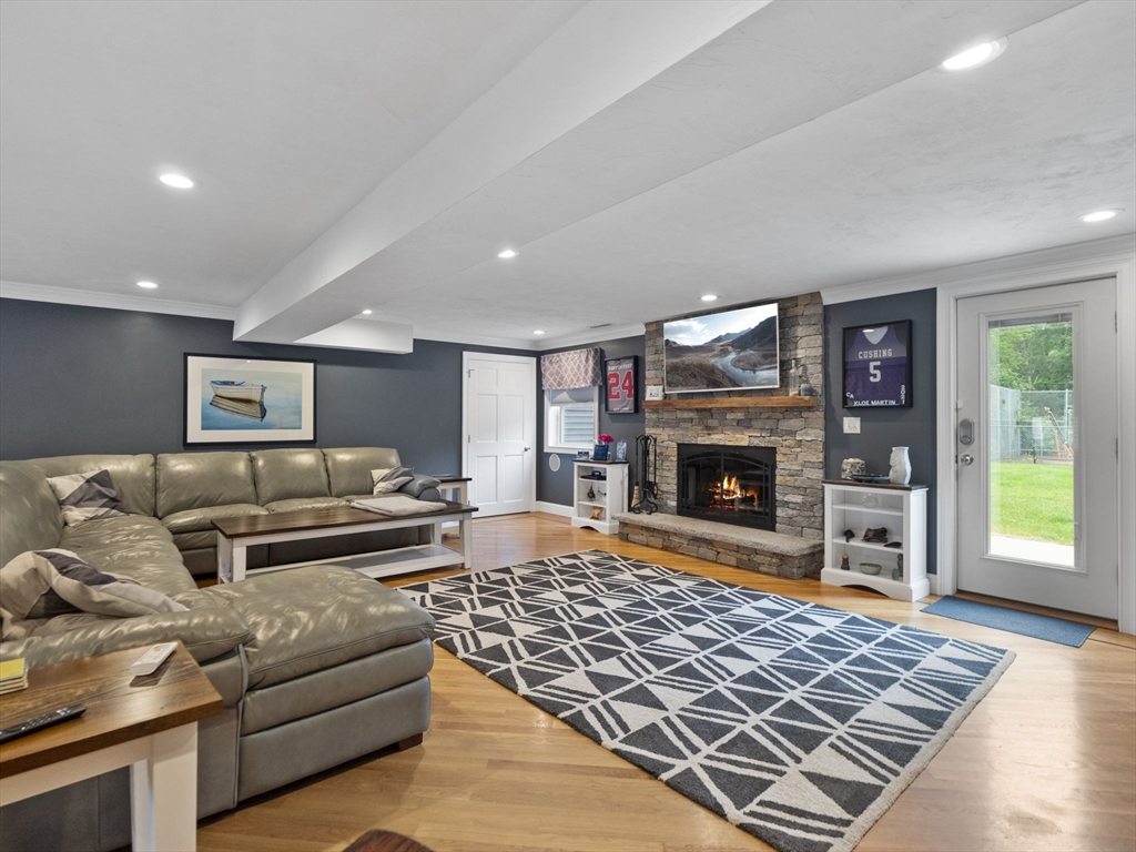 886 Methuen St.