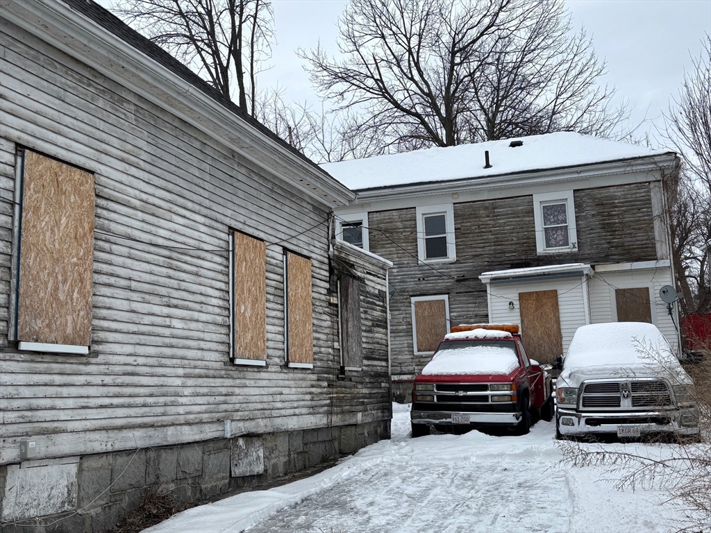 54-58 Willow St