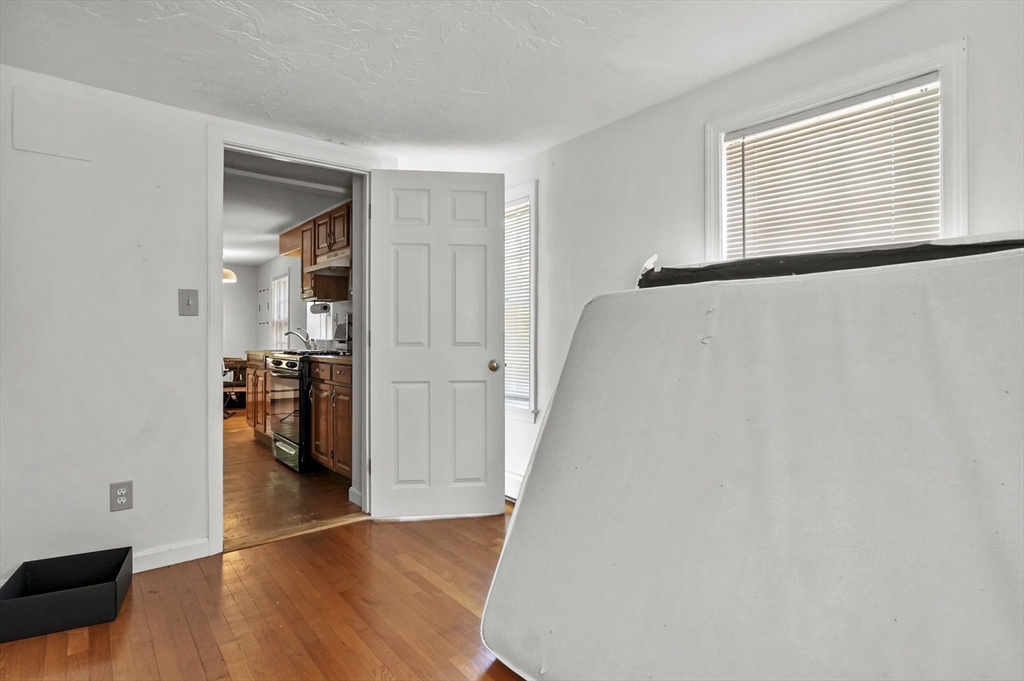 18-20 Brattle Street