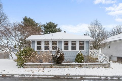53 Clifford Ave Brockton MA 02301